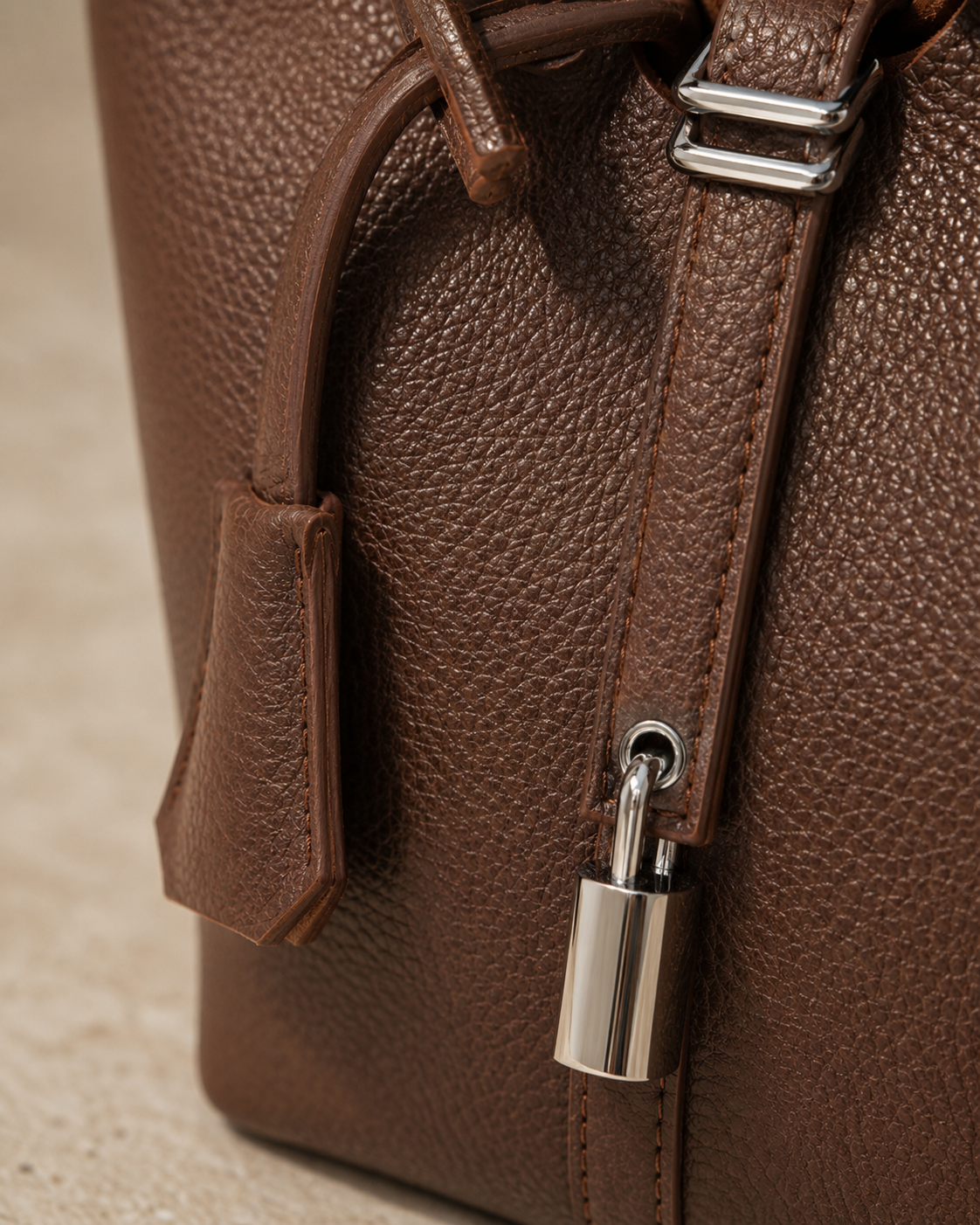 Alcova Bucket Bag