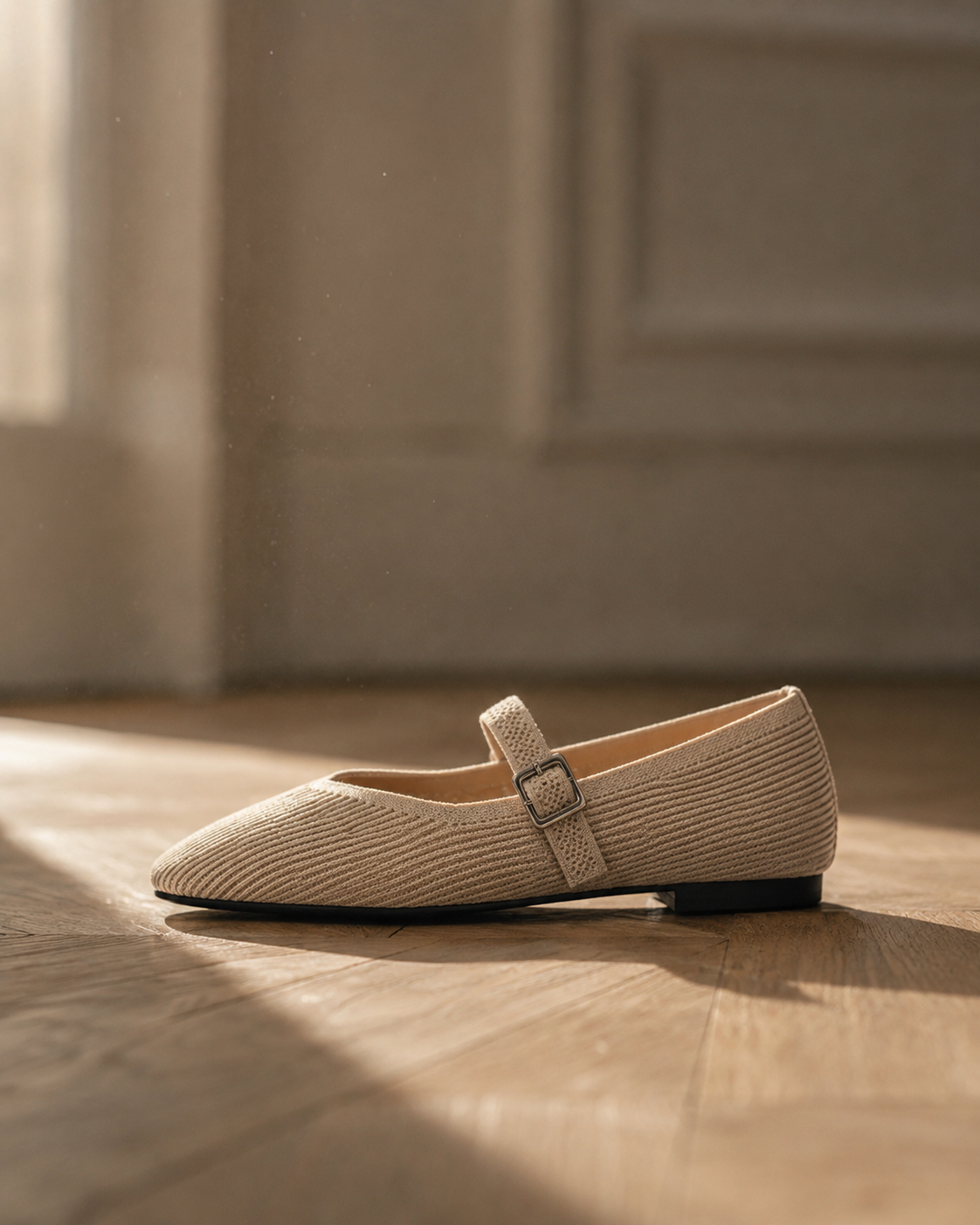 The Aveline Mary Jane Flat