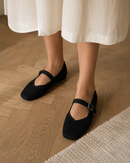 The Aveline Mary Jane Flat