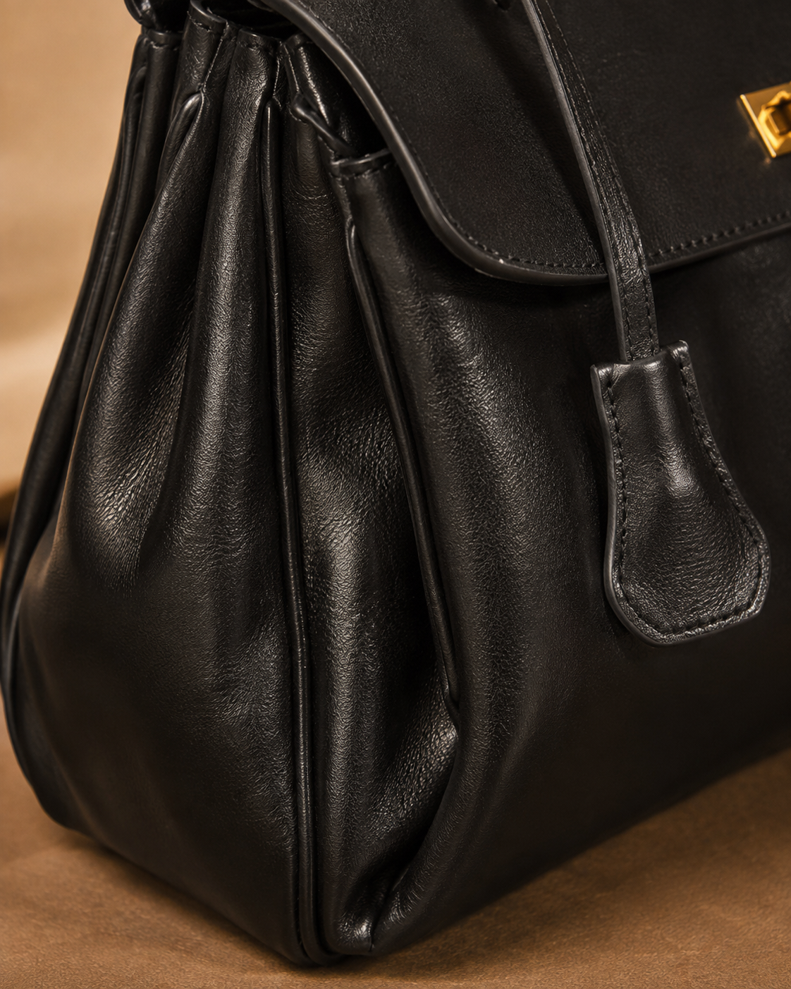 Loggia Shoulder Bag