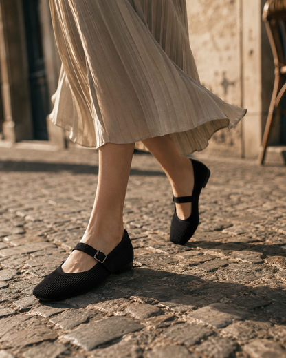 The Aveline Mary Jane Flat