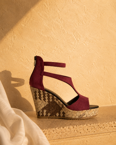 Calanne Wedge