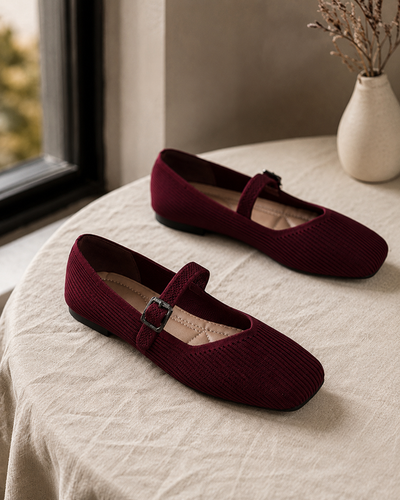 Aveline Mary Jane Flat